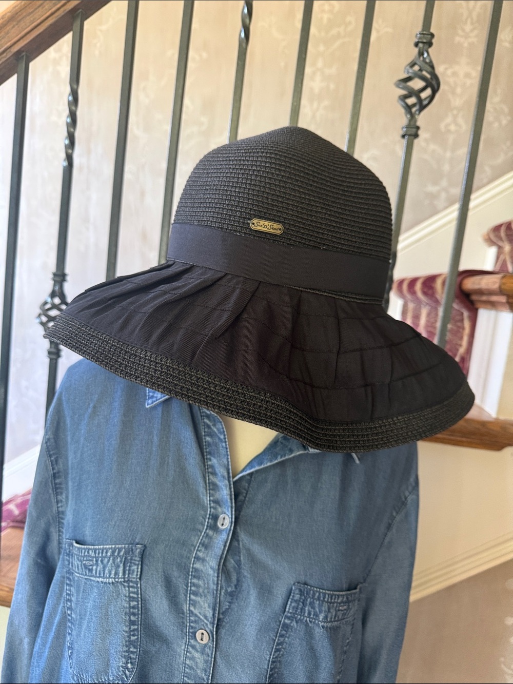 SUN N SAND ladies, black wide from Sun hat, excellent condition - Picture 2 of 8